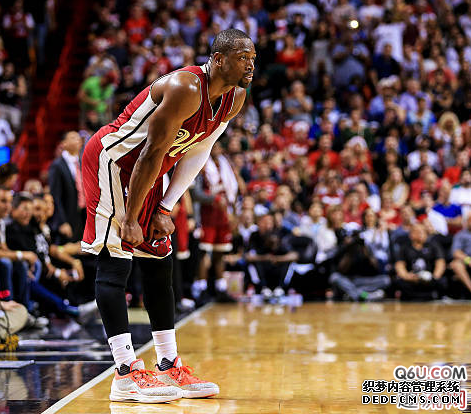 韦德之道7没有圣诞配色 往年韦德圣诞大战上脚的韦德之道圣诞系列鞋款盘点 韦德之道7没有圣诞配色 往年韦德圣诞大战上脚的韦德之道圣诞系列鞋款盘点