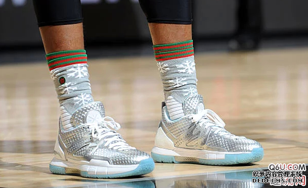 韦德之道7没有圣诞配色 往年韦德圣诞大战上脚的韦德之道圣诞系列鞋款盘点 韦德之道7没有圣诞配色 往年韦德圣诞大战上脚的韦德之道圣诞系列鞋款盘点