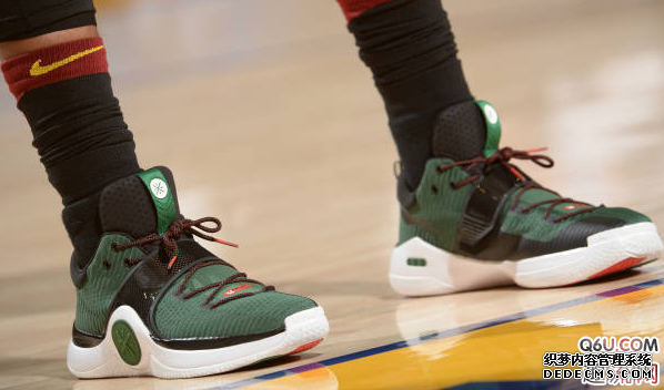 韦德之道7没有圣诞配色 往年韦德圣诞大战上脚的韦德之道圣诞系列鞋款盘点 韦德之道7没有圣诞配色 往年韦德圣诞大战上脚的韦德之道圣诞系列鞋款盘点