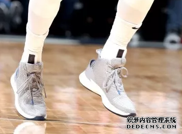 NBA12月18号库里上脚什么球鞋 NBA12月18号球星上脚球鞋一览 NBA12月18号库里上脚什么球鞋 NBA12月18号球星上脚球鞋一览