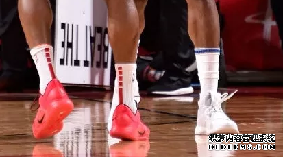 NBA12月18号库里上脚什么球鞋 NBA12月18号球星上脚球鞋一览 NBA12月18号库里上脚什么球鞋 NBA12月18号球星上脚球鞋一览