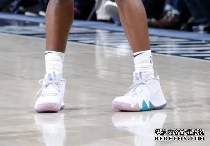 NBA12月19号球星上脚球鞋有哪些 NBA12月19号球星上脚球鞋盘点 NBA12月19号球星上脚球鞋有哪些 NBA12月19号球星上脚球鞋盘点
