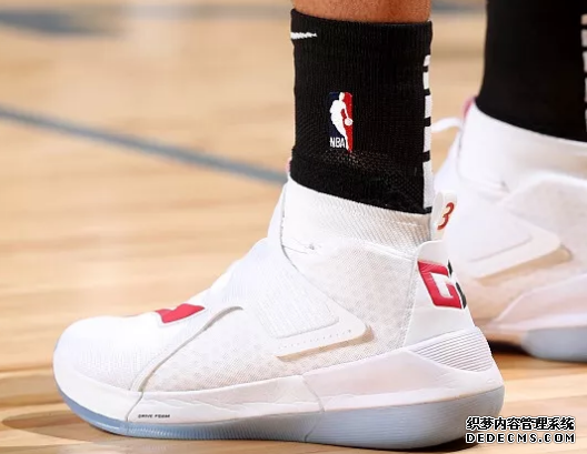NBA12月13号球星上脚球鞋有哪些 NBA12月13号球星上脚球鞋盘点 NBA12月13号球星上脚球鞋有哪些 NBA12月13号球星上脚球鞋盘点