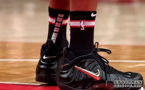 NBA12月13号球星上脚球鞋有哪些 NBA12月13号球星上脚球鞋盘点 NBA12月13号球星上脚球鞋有哪些 NBA12月13号球星上脚球鞋盘点