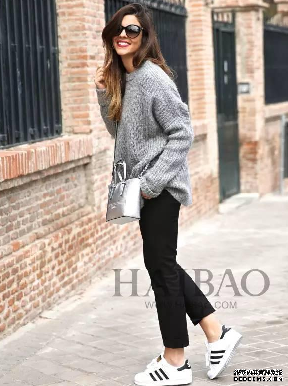 西裤+球鞋怎么搭配才好看 西裤+球鞋搭配技巧 西裤+球鞋怎么搭配才好看 西裤+球鞋搭配技巧