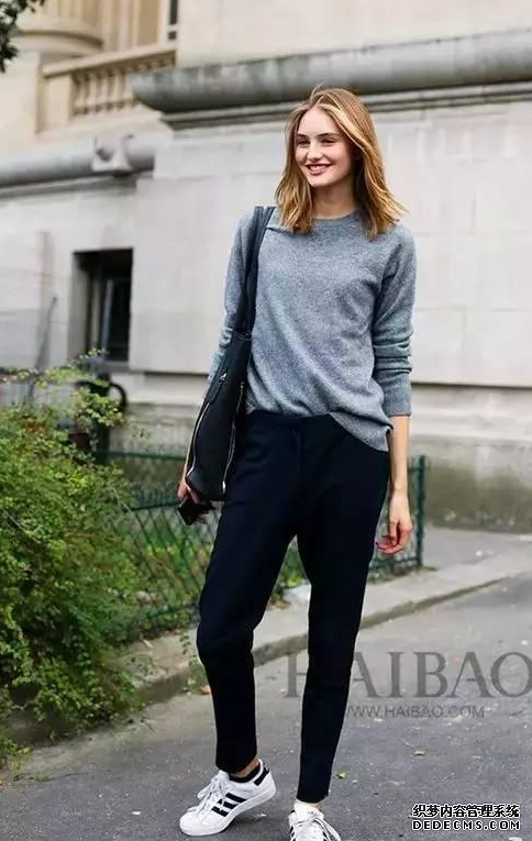 西裤+球鞋怎么搭配才好看 西裤+球鞋搭配技巧 西裤+球鞋怎么搭配才好看 西裤+球鞋搭配技巧