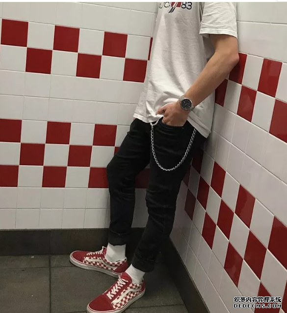 2018Instagram上最潮的秋冬搭配有哪些 2018Instagram上最潮的秋冬搭配大合集配 2018Instagram上最潮的秋冬搭配有哪些 2018Instagram上最潮的秋冬搭配大合集配