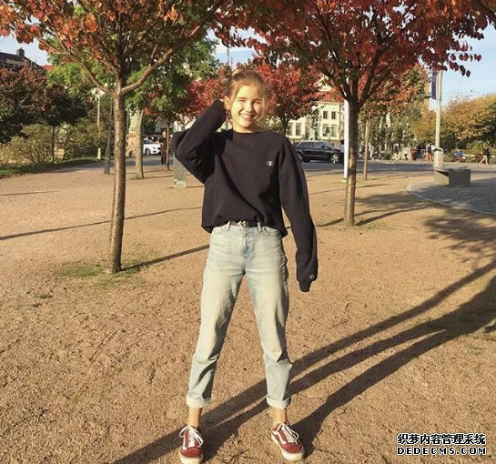 2018Instagram上最潮的秋冬搭配有哪些 2018Instagram上最潮的秋冬搭配大合集配 2018Instagram上最潮的秋冬搭配有哪些 2018Instagram上最潮的秋冬搭配大合集配