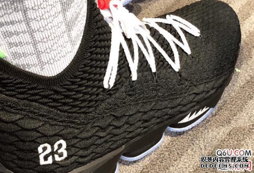 AJ5联名詹姆斯15上脚欣赏 AJ5 x 詹姆斯15什么时候发售 AJ5联名詹姆斯15上脚欣赏 AJ5 x 詹姆斯15什么时候发售