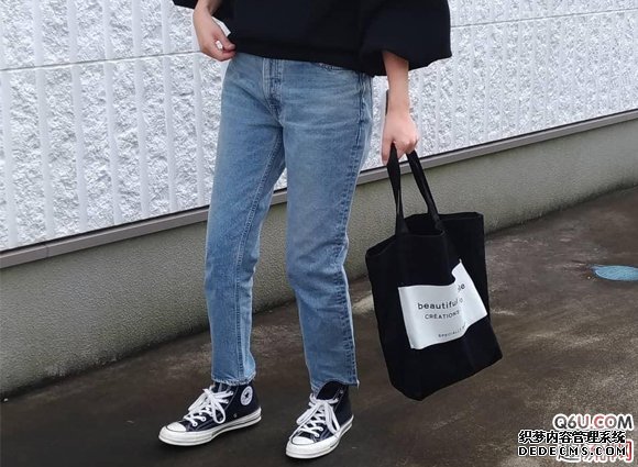 匡威帆布鞋有多少配色 各种配色匡威帆布鞋搭配建议 匡威帆布鞋有多少配色 各种配色匡威帆布鞋搭配建议