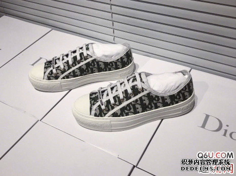 迪奥字母刺绣帆布鞋偏码吗 2019dior明星同款帆布鞋上脚怎么样 迪奥字母刺绣帆布鞋偏码吗 2019dior明星同款帆布鞋上脚怎么样