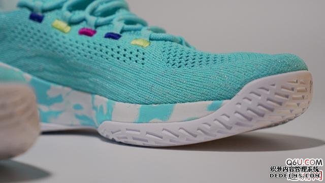 KT4轻骑兵开箱评测 安踏KT4轻骑兵细节赏析 KT4轻骑兵开箱评测 安踏KT4轻骑兵细节赏析