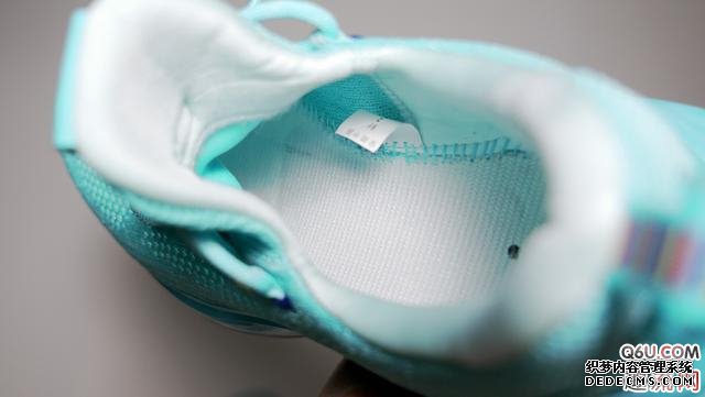 KT4轻骑兵开箱评测 安踏KT4轻骑兵细节赏析 KT4轻骑兵开箱评测 安踏KT4轻骑兵细节赏析