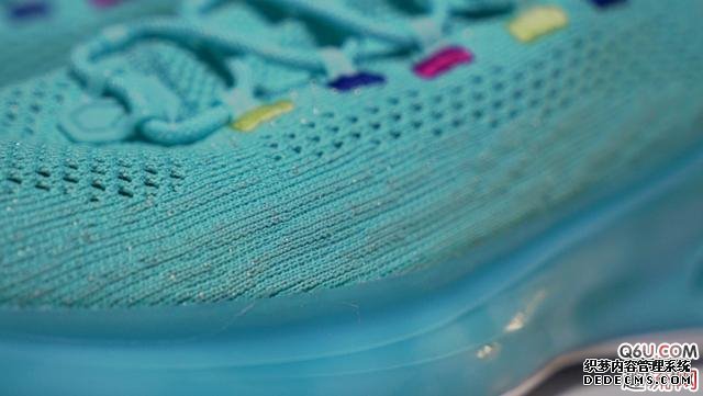 KT4轻骑兵开箱评测 安踏KT4轻骑兵细节赏析 KT4轻骑兵开箱评测 安踏KT4轻骑兵细节赏析