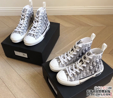 Dior Kaws high帆布鞋开箱评测 dior oblique高帮帆布鞋怎么样 Dior Kaws high帆布鞋开箱评测 dior oblique高帮帆布鞋怎么样