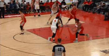 周琦在发展联盟肘部受伤 周琦未来的路该怎么走 周琦在发展联盟肘部受伤 周琦未来的路该怎么走