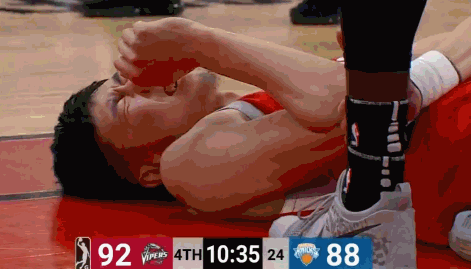 周琦在发展联盟肘部受伤 周琦未来的路该怎么走 周琦在发展联盟肘部受伤 周琦未来的路该怎么走