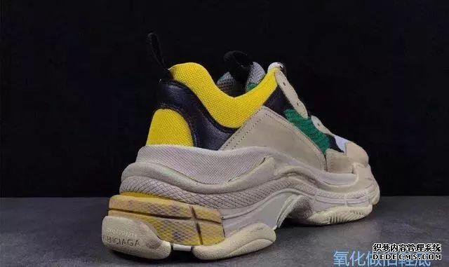 巴黎世家老爹鞋真假对比 Balenciaga Triple-S鉴定方法 巴黎世家老爹鞋真假对比 Balenciaga Triple-S鉴定方法