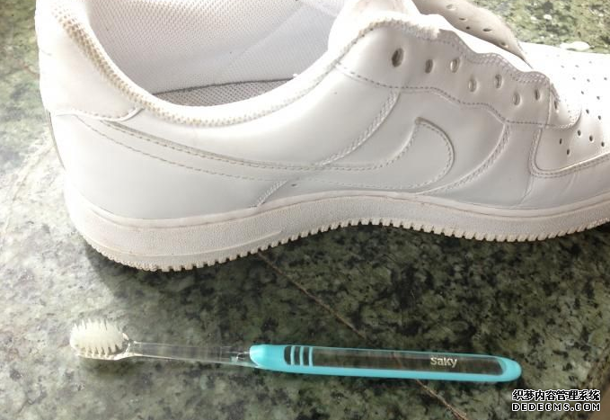 adidas新款球鞋护理套装怎么样 阿迪达斯Shoe Care系列在哪买 adidas新款球鞋护理套装怎么样 阿迪达斯Shoe Care系列在哪买